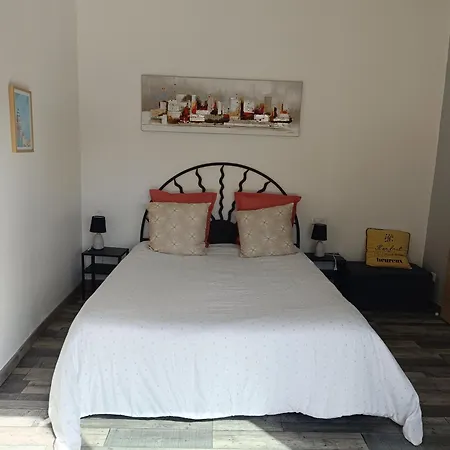 Bed & Breakfast D Hotes La Dragonne *
